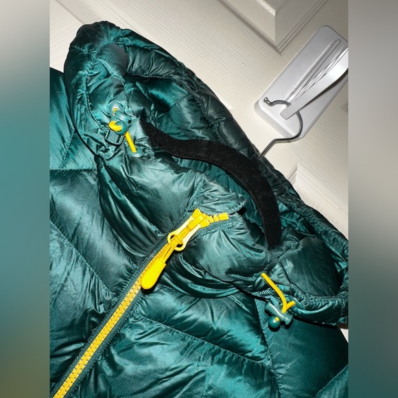 L.L. Bean Men's Green Goose Down filled Puffer Jacket XL outdoor winter hiking - Picture 11 of 14